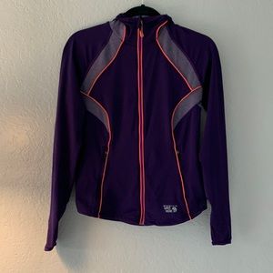 Super cute Mountain HardWear running jacket.  Size M